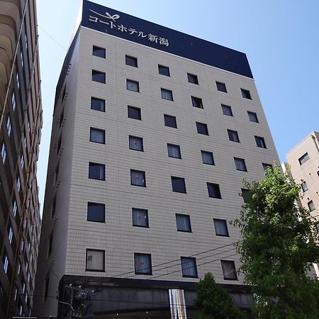 Court Hotel Ніїґата Екстер'єр фото